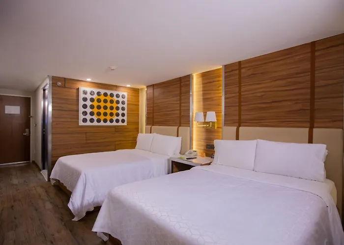 Zona Centro By Ihg Hotel
