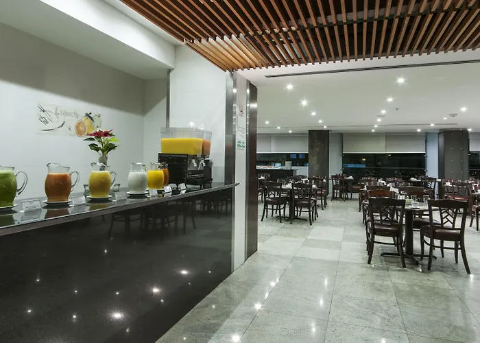 Zona Centro By Ihg Hotel
