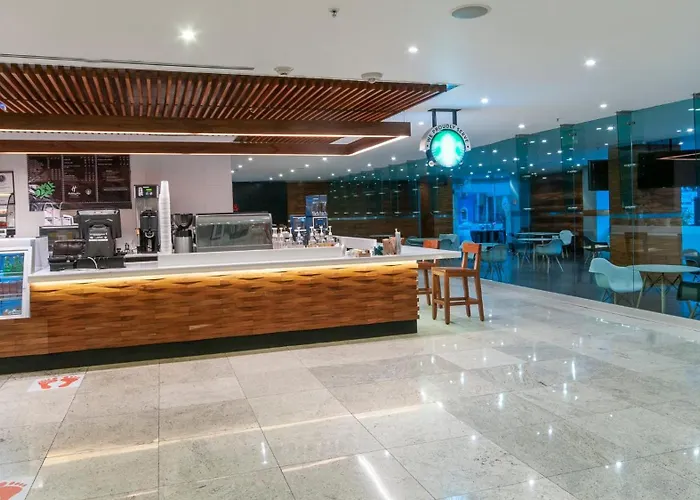 Hotel Zona Centro By Ihg 4*