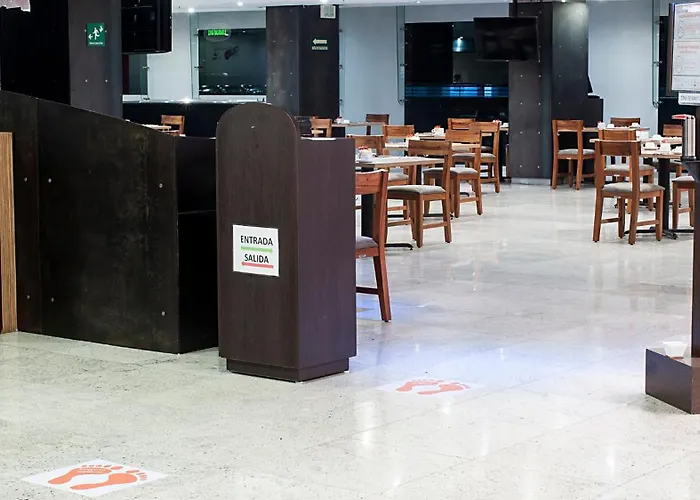 Zona Centro By Ihg Hotel 4*