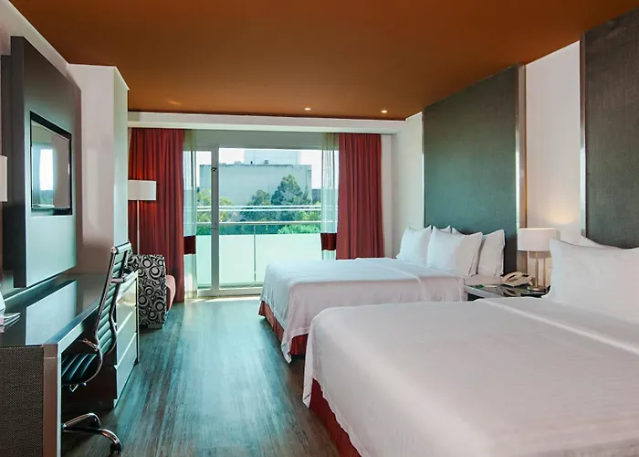 Zona Centro By Ihg Hotel